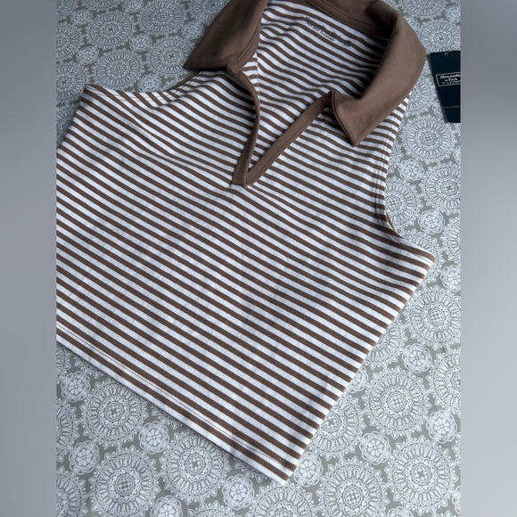 Women Abercrombie and fitch cut out crop polo tank top - Picture 3 of 5